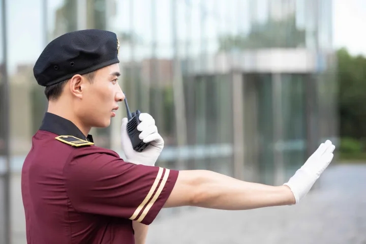 酒店服務(wù)行業(yè)如何選擇對講機？